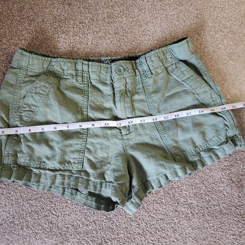 Green Gap Shorts - Picture 6 of 13